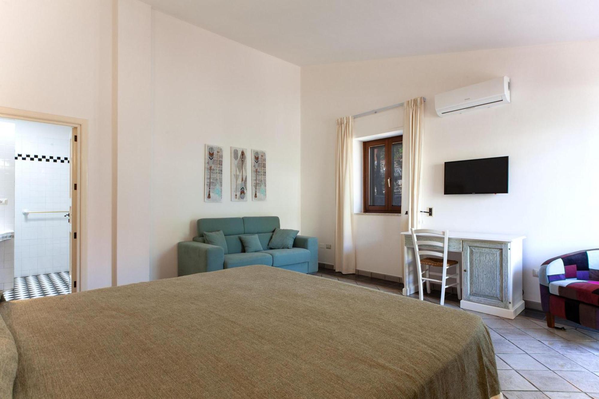 Villa Nice Dream With Pool And Terrace - Happy Rentals Neviano Dış mekan fotoğraf